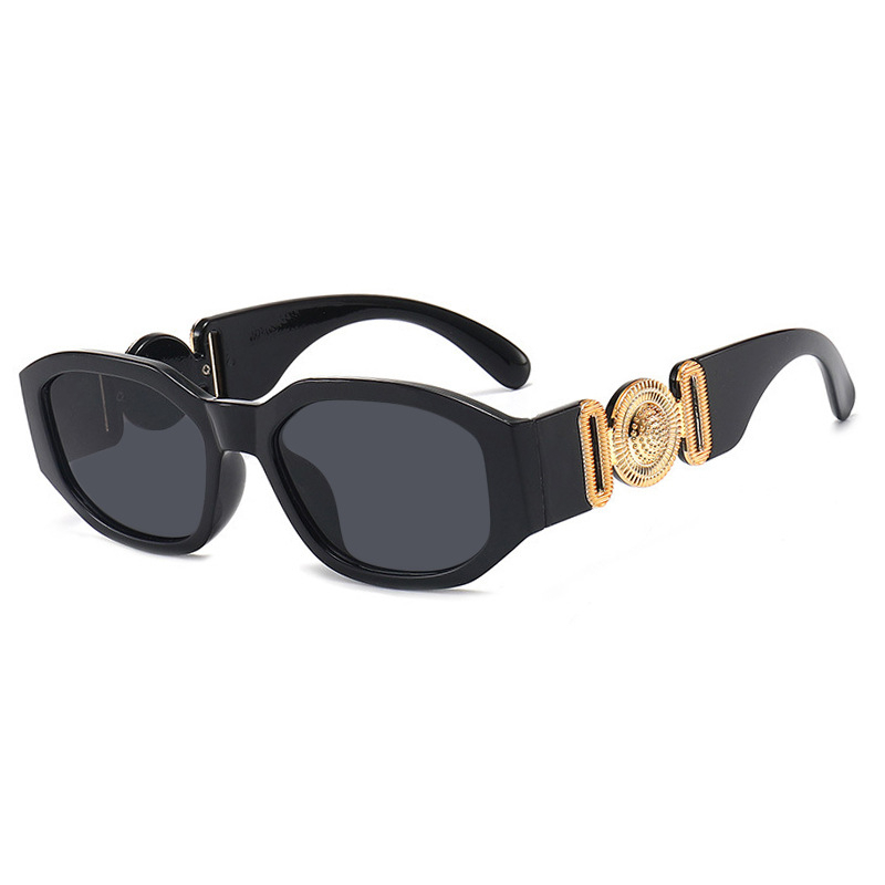 A Pair of PC Men and Women wit - огляд і ціна Men'S Fashion Online