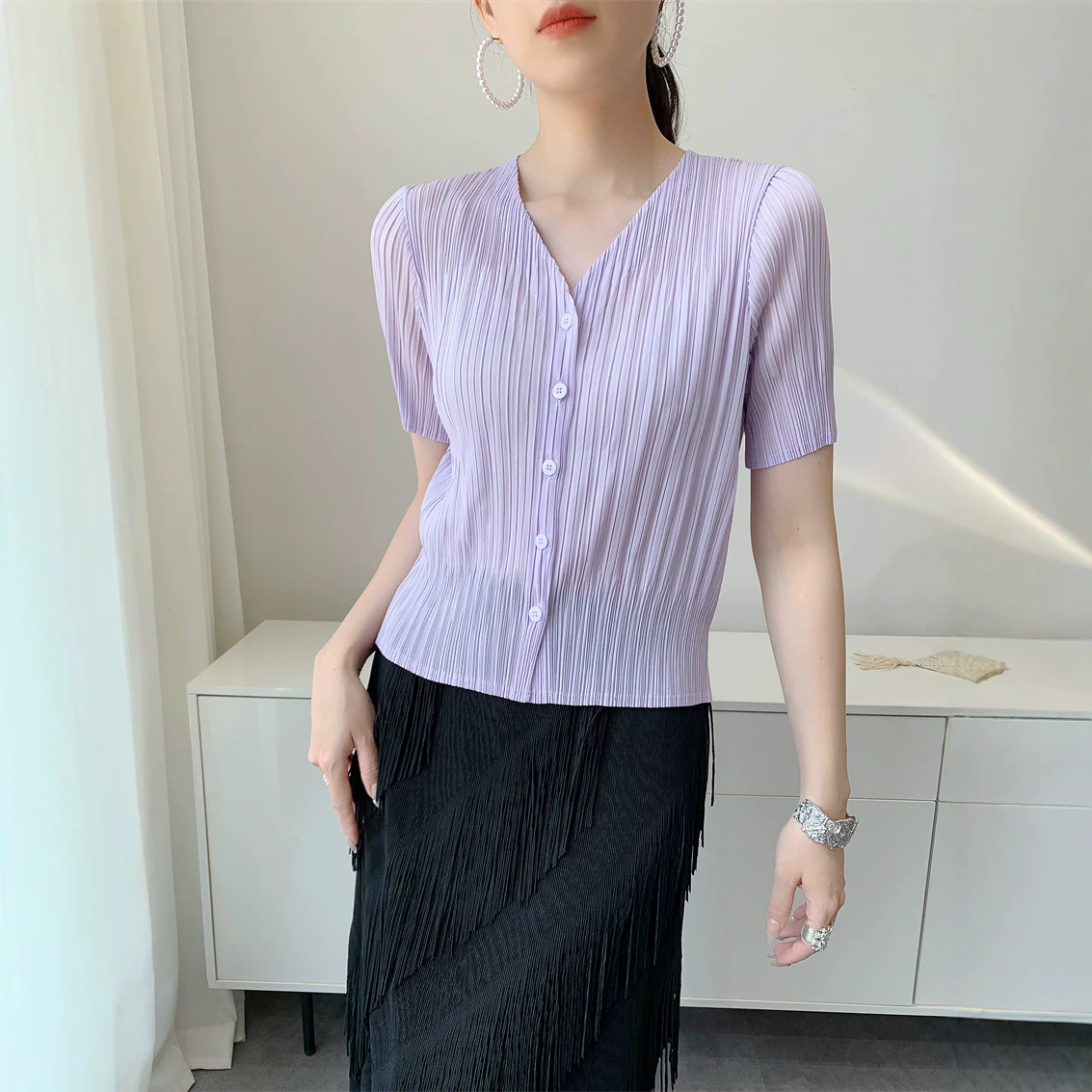 Miyake Pleated Women's Casual  - огляд і ціна Mens Fashion Jumpers